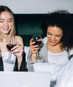 Online-Weinprobe für Zuhause und bis zu 6 Personen inkl. 6 Flaschen Wein