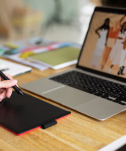 Onlinekurs für Mode-, Raum-, Gartengestaltung oder. Zeichnen